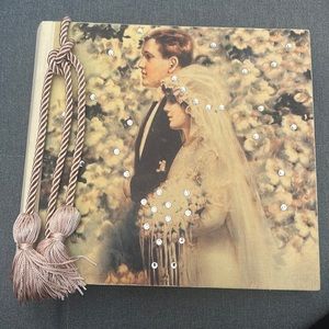 Terra Traditions Wedding Album